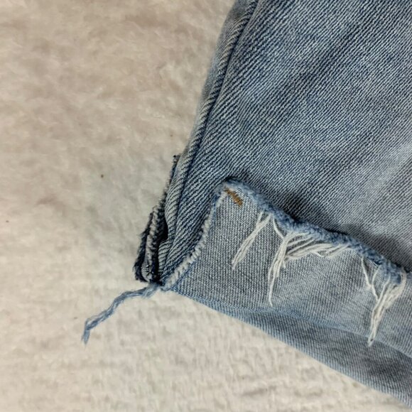 Kut from the Kloth Women's Jane High Rise Cut Off Raw Hem Jean Shorts Size 12 - Picture 5 of 12